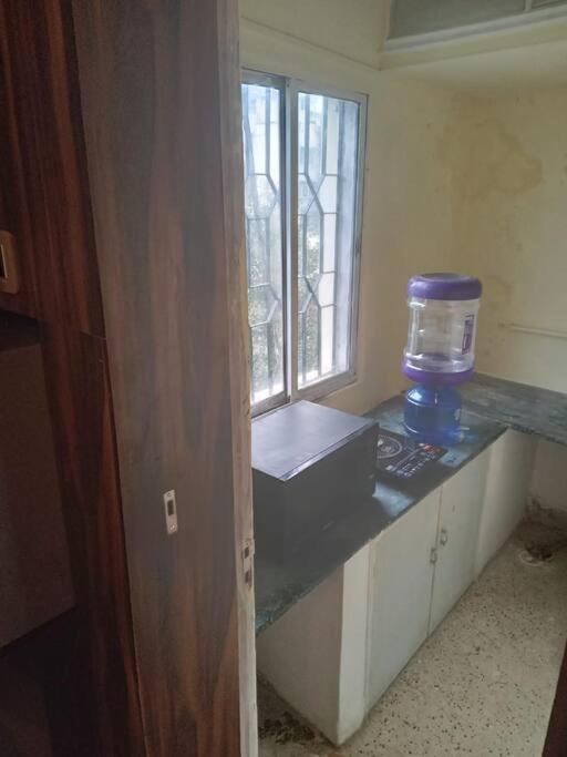Ostro Inn Studio Apartment Kolkata Exterior photo
